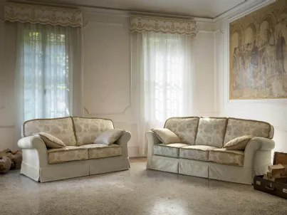 Divano classico lineare in tessuto Versailles-Luxury di Rigosalotti