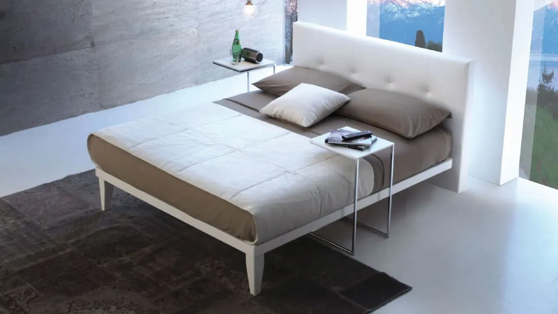 Letto con testiera in ecopelle capitonné Ale di Ergogreen