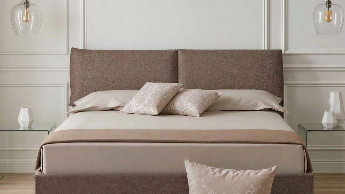 Letto imbottito Iride di Rinaldi Group