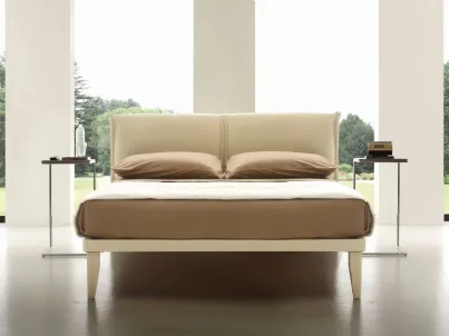 Letto in tessuto con testiera imbottita Isa di Ergogreen