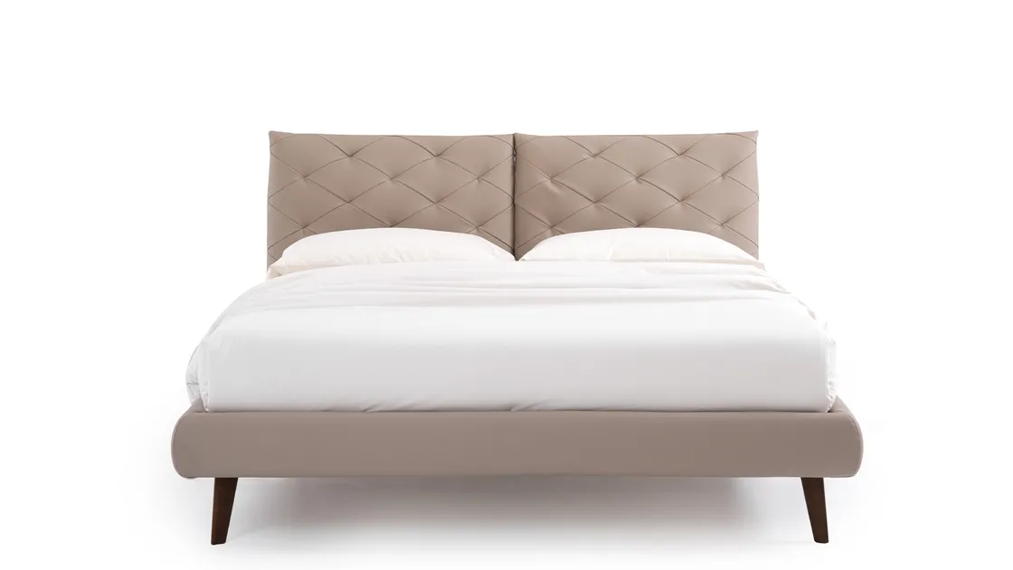 Letto matrimoniale con testiera So Ever di Noctis